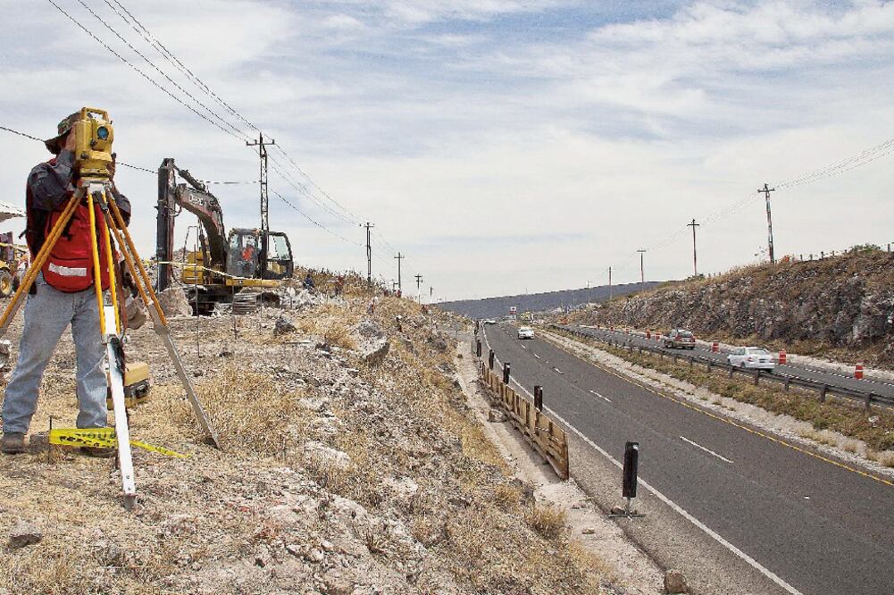 La empresa ICA reportó que las pérdidas que registró en el tercer trimestre se debieron a la desaceleración de la construcción y a la fluctuación cambiaria (ARCHIVO EL UNIVERSAL)