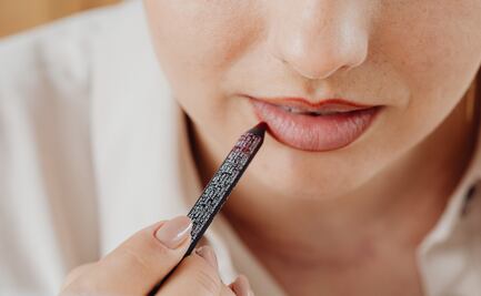 Errores comunes al delinear los labios