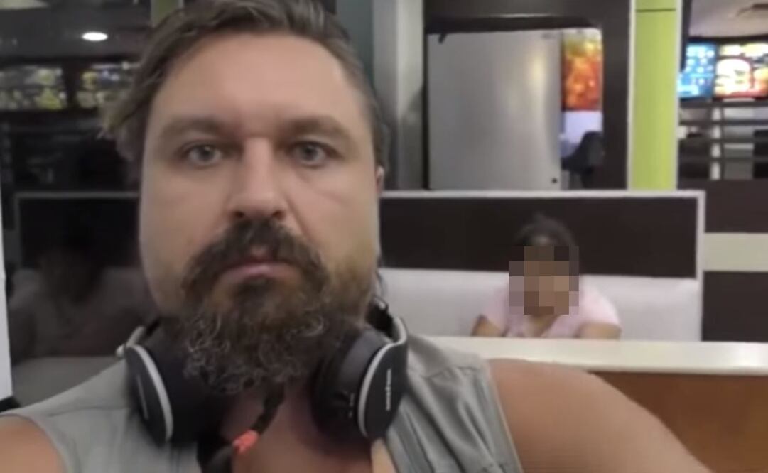 El extranjero se grababa mientras insultaba a niños y mujeres, principalmente. Foto: Especial