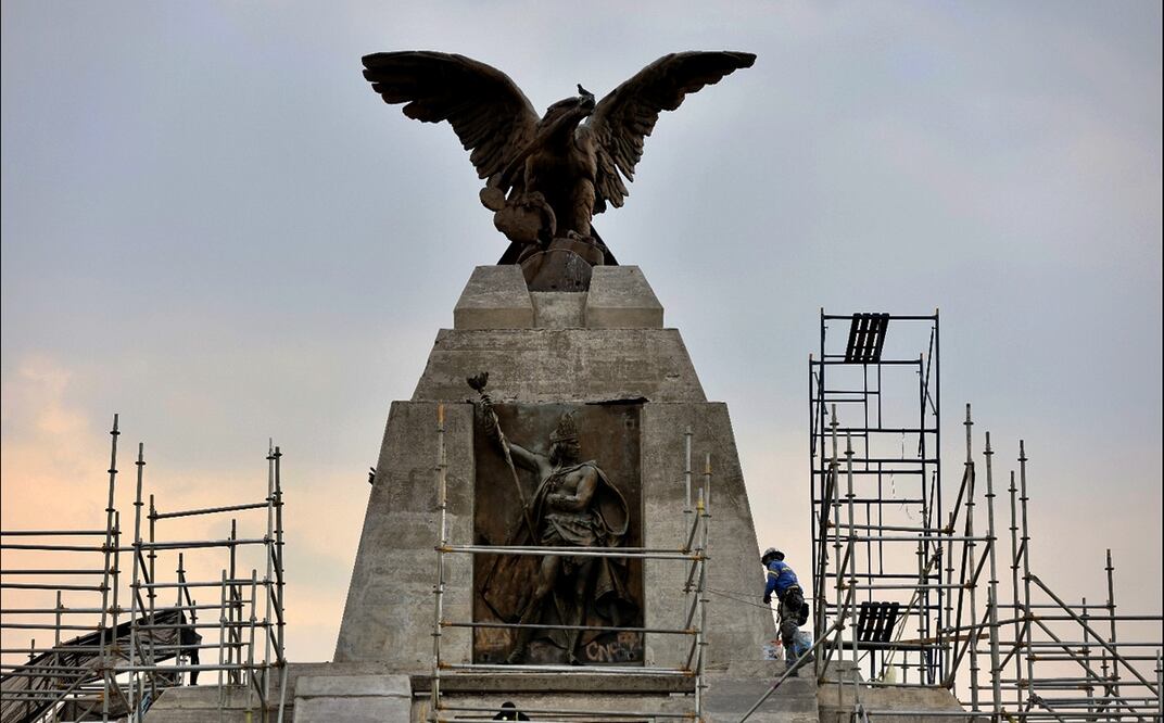 Restauran el Monumento a la Raza. Foto: Valente Rosas/EL UNIVERSAL