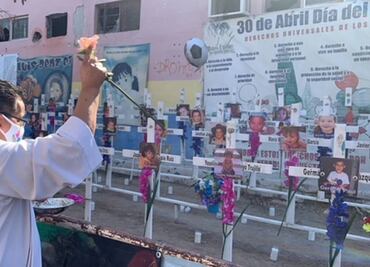 Con misa y globos, recuerdan a las 49 niñas y niños que murieron en la Guardería ABC
