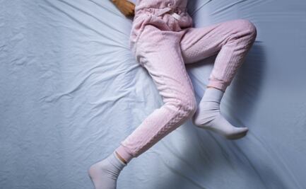 ¿Qué es y cómo controlar el síndrome de piernas inquietas desde casa según Harvard?