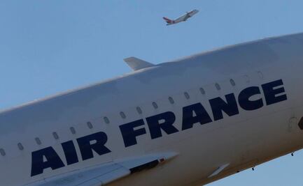 Encuentran niño muerto en tren de aterrizaje de avión en Francia