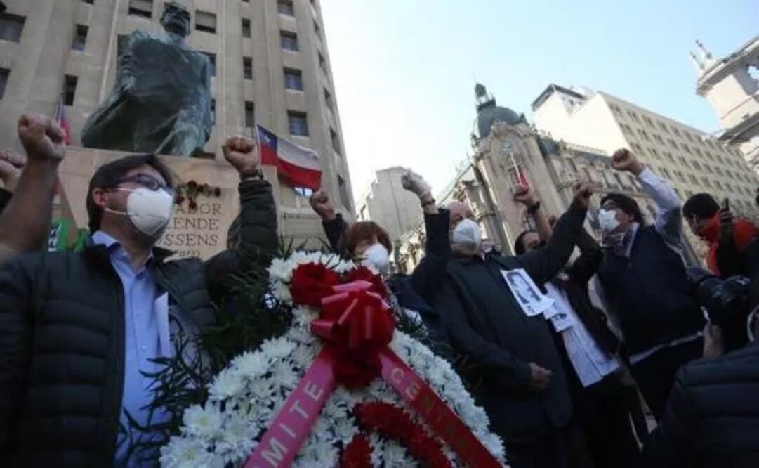 Homenajes a Allende y a víctimas de dictadura cuando fue el 47 aniversario del golpe de Estado. Foto: EFE