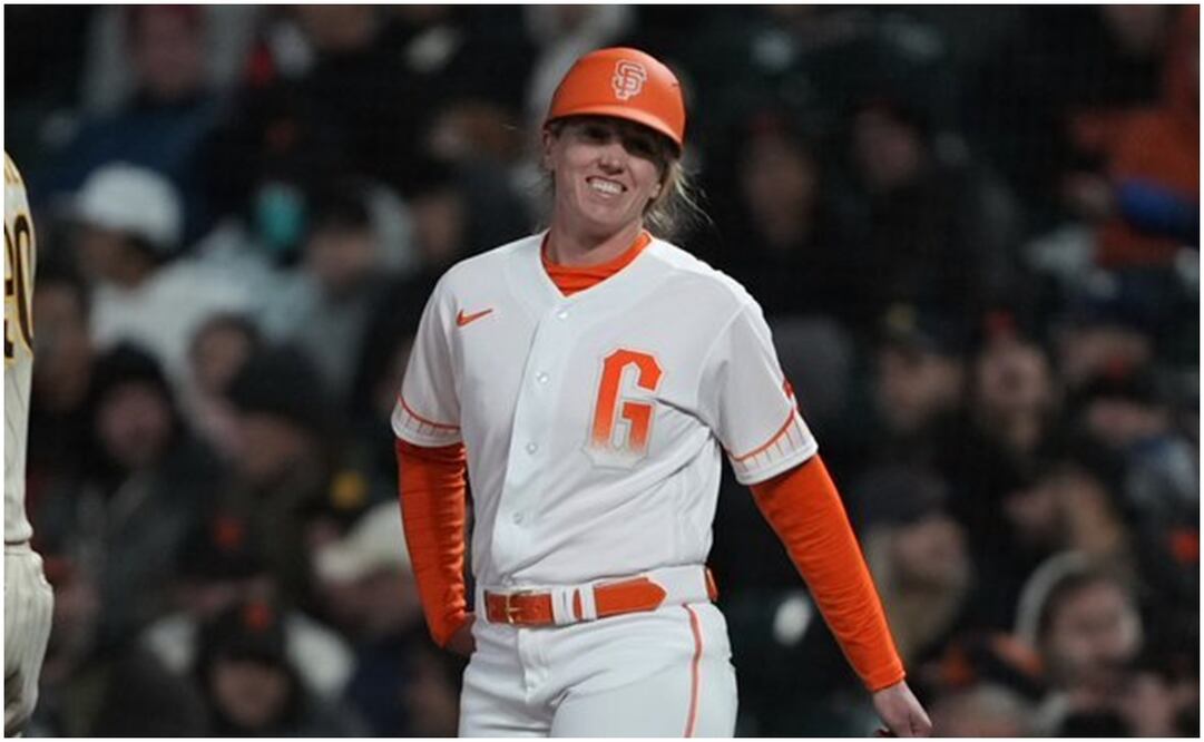 Alyssa Nakken, la primer mujer coach de campo en la MLB / FOTO: Twitter: @MLB_Mexico