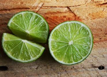 ¿Cómo sustituir el limón en tus comidas?
