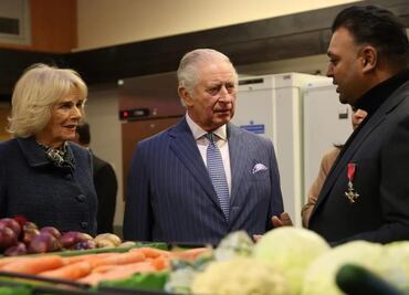 Exmayordomo real revela los insólitos regalos que el rey Carlos III suele hacerle a sus empleados en Navidad