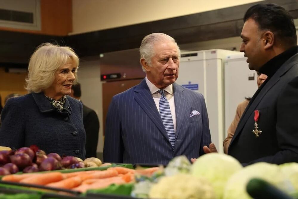 Carlos III junto a Camila Parker en las vísperas de Navidad (Fuente: Instagram/@theroyalfamily)