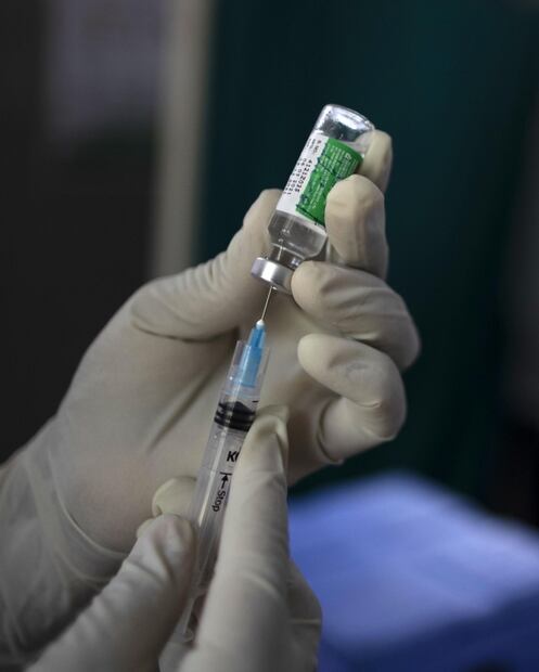 Vacuna. Expertos analizan una tercera dosis contra covid-19 para mejorar inmunidad