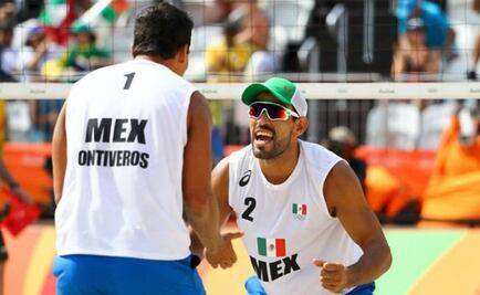 Mexico men's beach volleyball team defeats Italy