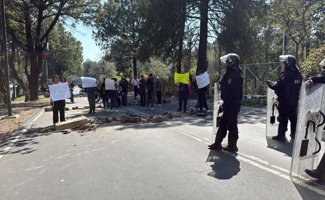 Bloqueo y enfrentamiento en Tlalpan; desalojo en el Parque Ecoturístico Tepozán genera caos vial. Foto: Especial