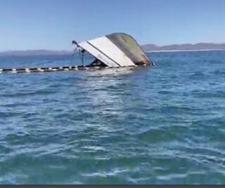 Barco vierte al mar 14 mil litros de combustible