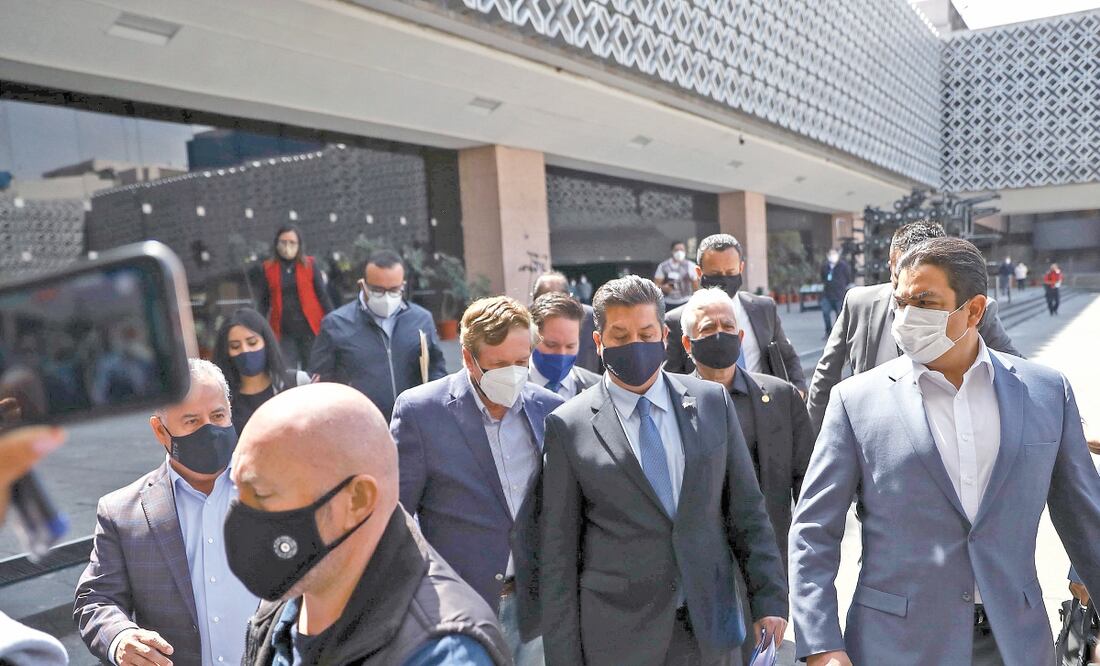 Arropado por la cúpula panista, el mandatario de Tamaulipas dijo que si lo van a acusar debe ser por no someterse a este gobierno. Foto: DIEGO SIMÓN SÁNCHEZ. EL UNIVERSAL