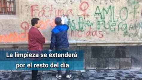 Tras protesta por feminicidio de Fátima, comienza trabajo de limpieza en Palacio Nacional