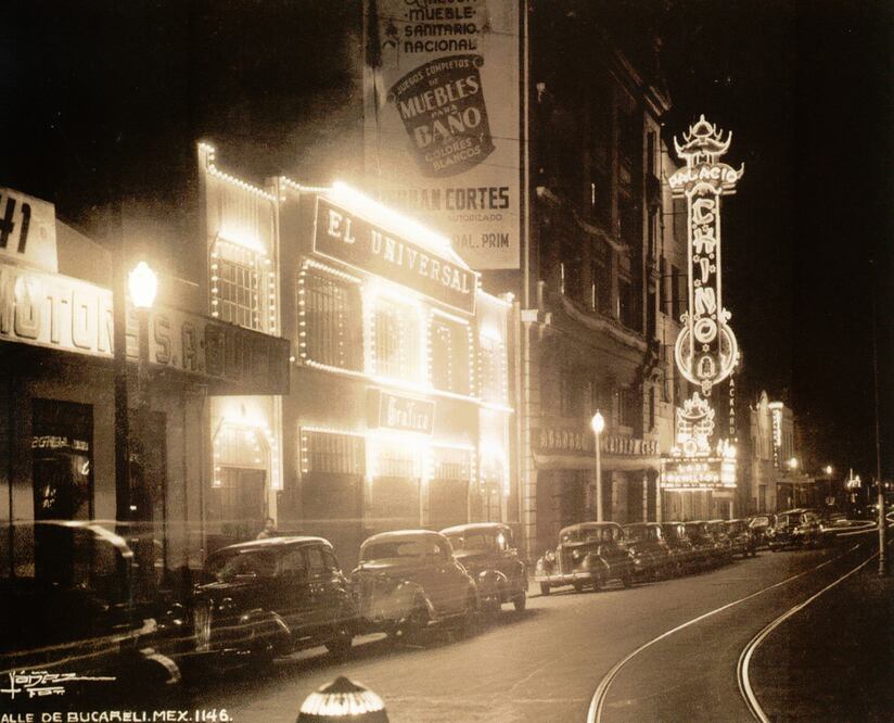 Ir al cine era como entrar a un palacio...chino