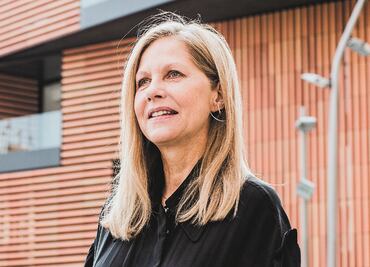 “La nueva arquitectura no debe promover el aislamiento”: Martha Thorne, directora ejecutiva de los Premios Pritzker