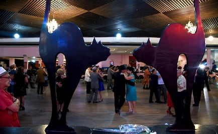 García Márquez y Saramago, entre los visitantes del Salón los Ángeles