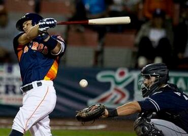 Correa, Astros top Padres 11-1 as MLB returns to Mexico City