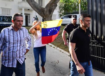 España afirma que no tiene intención de entregar a opositor Leopoldo López