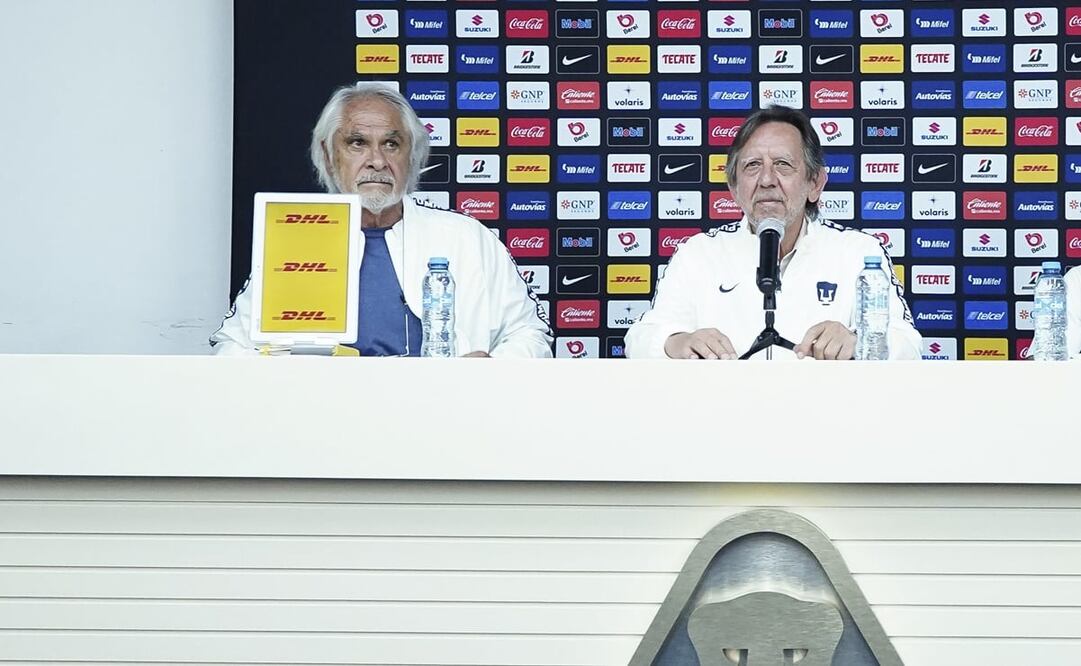 Miguel Mejía Barón y Leopoldo Silva durante la presentación de Eduardo Salvio / Foto: Imago7