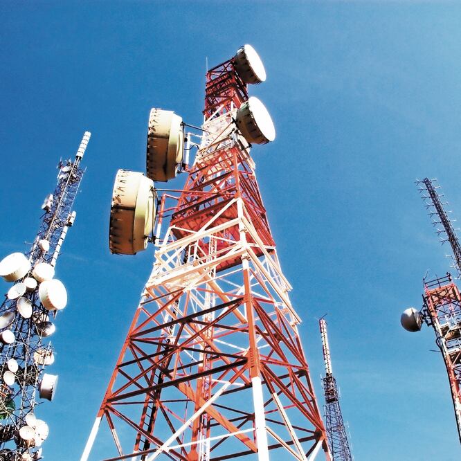 Contraste. Aetha dijo que la banda de 700 MHz tiene derechos bajos, pero no es para uso de operadores móviles comerciales, sino para la Red Compartida. ARCHIVO EL UNIVERSAL