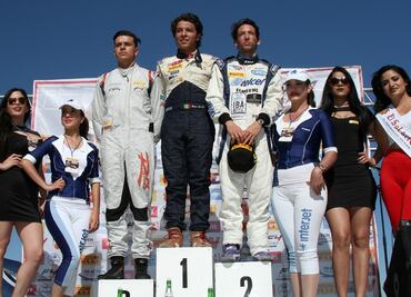 Axel Matus se impone en el FIA Formula 4 Nacam Championship