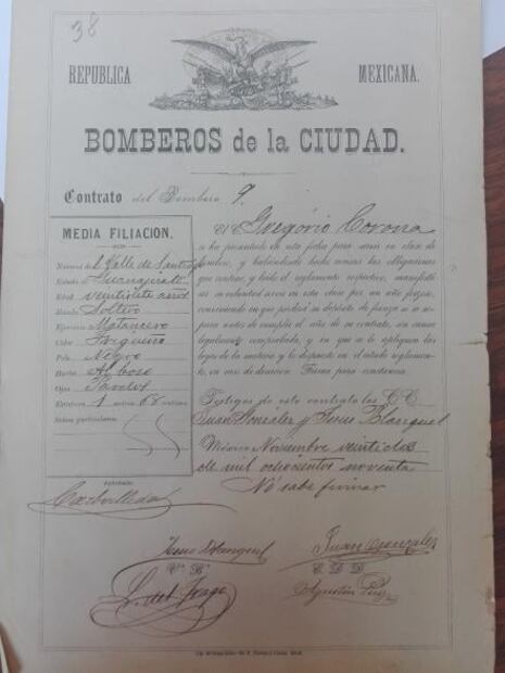 Los bomberos, héroes de carne y hueso