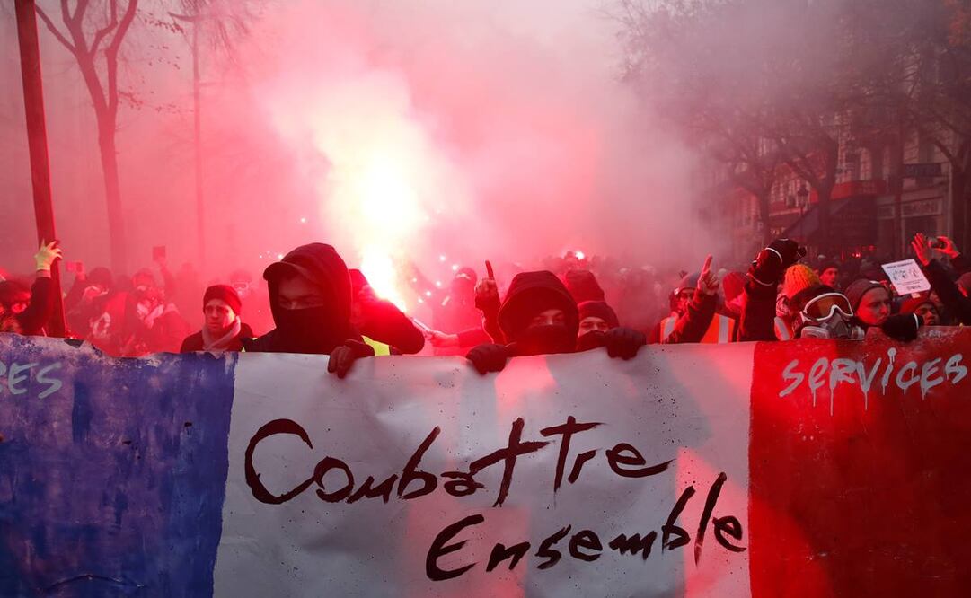 Protestas en Francia por las reformas al plan de pensiones (Foto: Reuters)