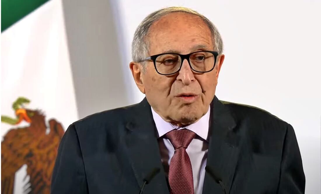 David Kershenobich en la mañanera de Sheinbaum. Foto: especial