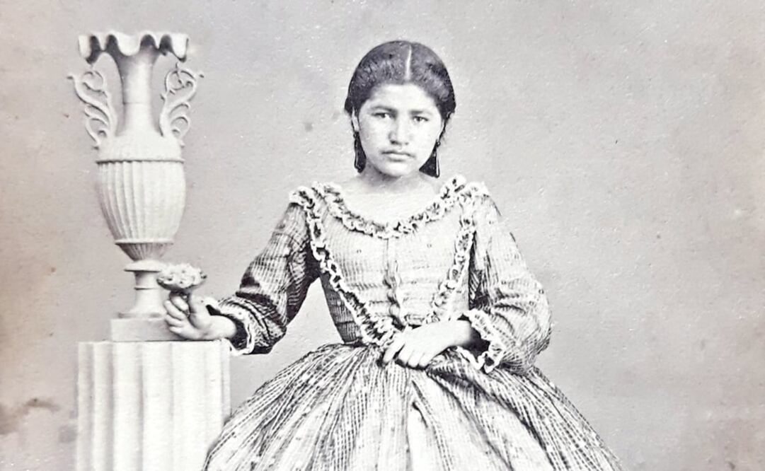 El Registro de Mujeres Públicas está en  una vitrina de la biblioteca del Instituto Nacional de Salud Pública. Foto: Cynthia Talavera / El Universal