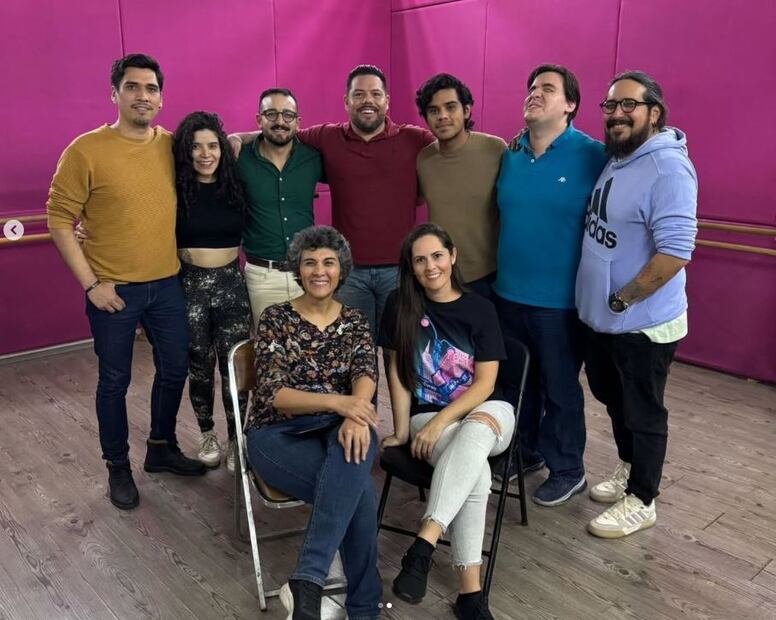 El elenco de este montaje de "La Sonnambula" de Vicenzo Bellini, uno de los principales exponentes del bel canto. Créditos: Instagram de Anabel de la Mora quien interpreta a Amina