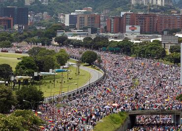Un policía muerto y dos heridos en protesta opositora venezolana