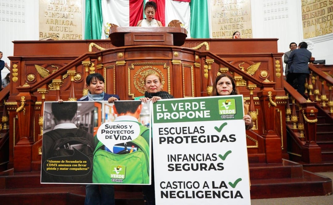 Diputada del  PVEM propone hasta 4.5 años de cárcel a padres si menores llevan armas a escuelas en CDMX; buscan sancionar negligencia. Foto: Especial