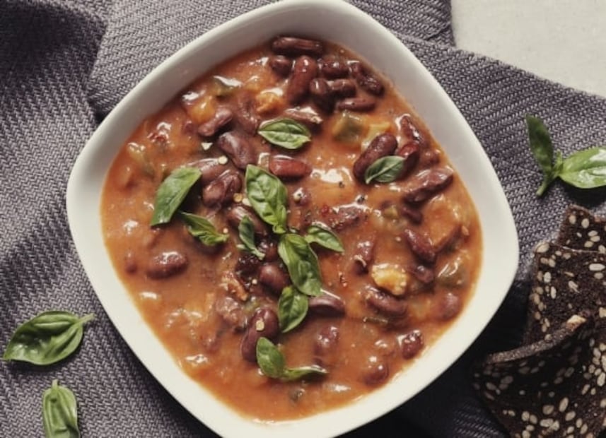 Epazote, una planta ancestral ¿Cómo usarla en la cocina?