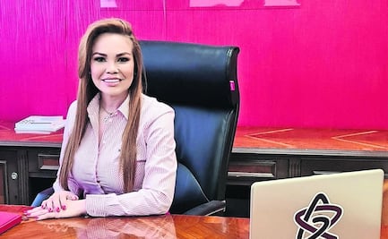 Lideresa del PRI se va contra sus diputados