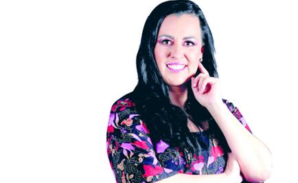 Ivonne Ramírez muestra la magia de casarse en tv