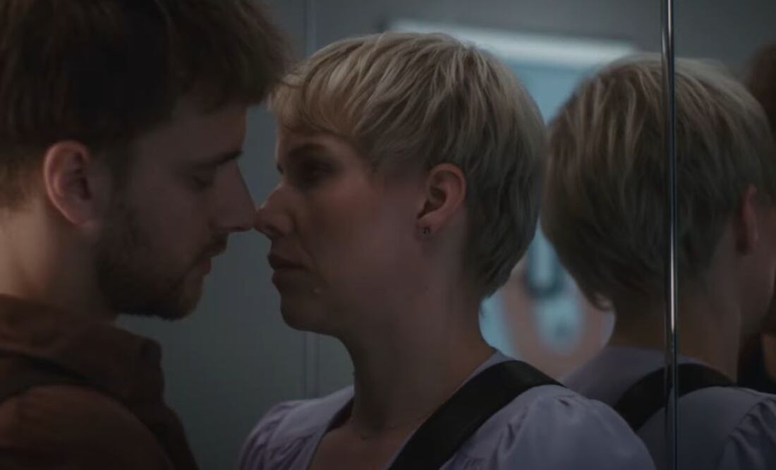 "Esta noche duermes conmigo". Fuente: Twitter @hiramnoriegacom