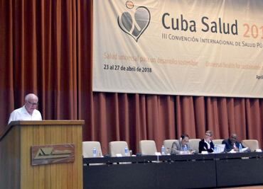 No puede haber democracia con ignorancia, fanatismo o desigualdad: Narro