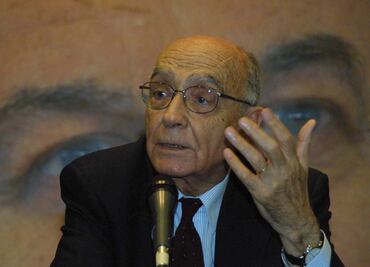 Reúnen el teatro de José Saramago en un libro