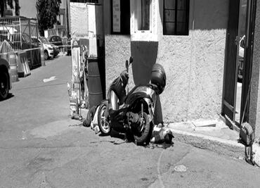 Asesinan a jóvenes a bordo de una motoneta en GAM