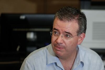 Decisión sobre NAIM debe dar certidumbre ante panorama económico complejo: Banxico