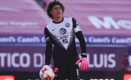 ¿Qué piensa Guillermo Ochoa de los porteros de las Chivas?
