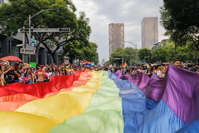 Un cuarto de millón marcharon por el orgullo LGBT 2024 en CDMX