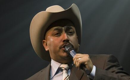 Lupillo Rivera busca el divorcio