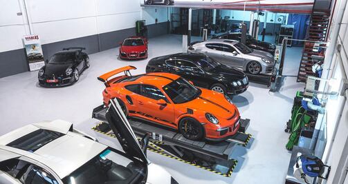 Cuánto cuesta mantener un auto superdeportivo