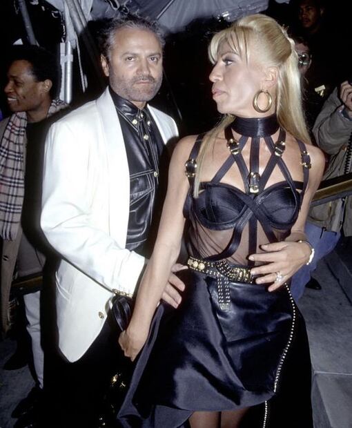 Todo los detalles de la MET Gala, desde la agenda de este año hasta sus vestidos más icónicos