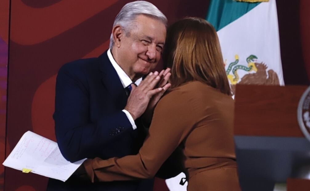 Las últimas dos renuncias ante AMLO: Un abrazo de Clouthier y un levante de mano a Duarte
