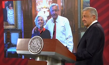 “Es la mejor escritora de México”: AMLO felicita a Elena Poniatowska por su cumpleaños