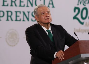 AMLO llama a acabar con fraudes sindicales y "líderes charros"
