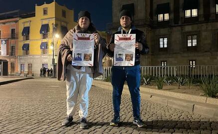 Ricardo Lagunes y Antonio Díaz: Exigen afuera de Palacio Nacional presentar con vida a los activistas desaparecidos